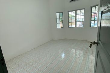 Taman Seri Mahkota Aman