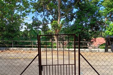 SUNGAI KARANG DARAT I