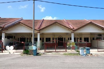 SUNGAI KARANG DARAT I