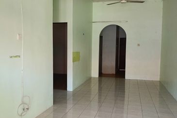 SUNGAI KARANG DARAT I