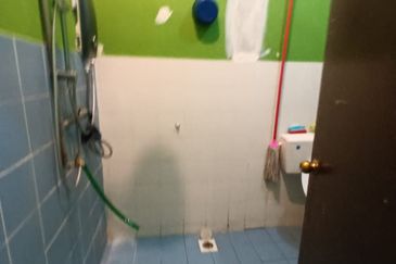 Taman Seri Mahkota Aman