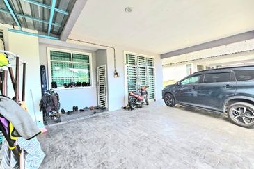 Semi-D Taman Bukit Kuang Sejahtera 1 Kemaman