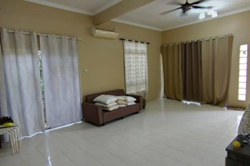 TAMAN BATU HITAM DAMAI