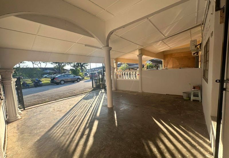 PERKAMPUNGAN CENDERAWASIH