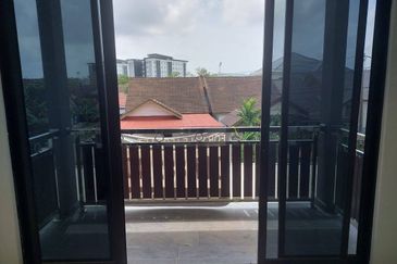 Semi-D Kg Telaga Batin Kuala Nerus Terengganu