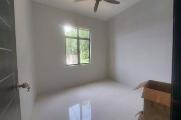 Semi-D Kg Telaga Batin Kuala Nerus Terengganu