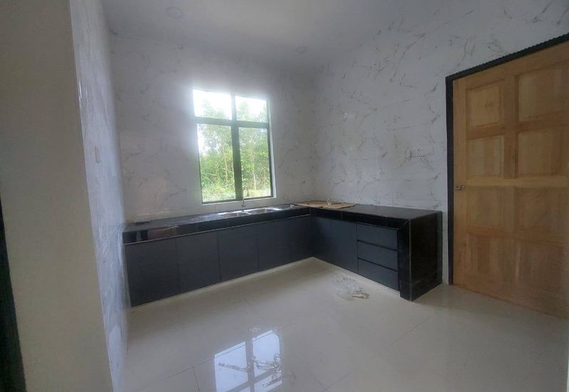 Semi-D Kg Telaga Batin Kuala Nerus Terengganu