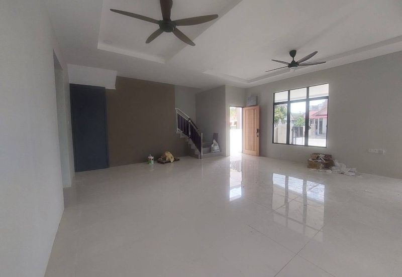 Semi-D Kg Telaga Batin Kuala Nerus Terengganu