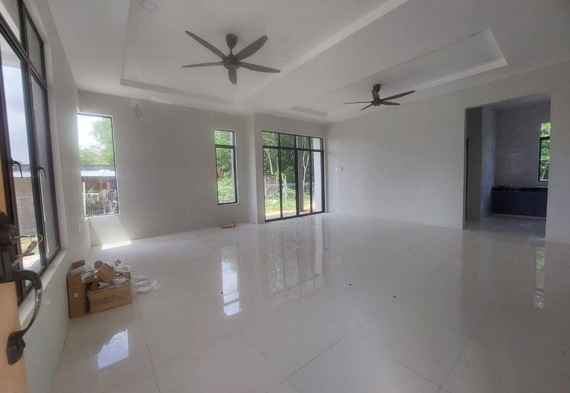 Semi-D Kg Telaga Batin Kuala Nerus Terengganu