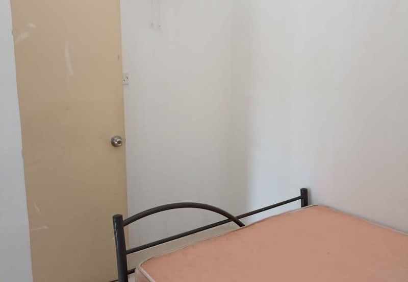 TAMAN GAMBANG DAMAI/DESA HIJAUAN