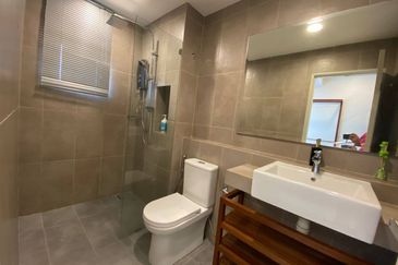 Timurbay Seafront Residence