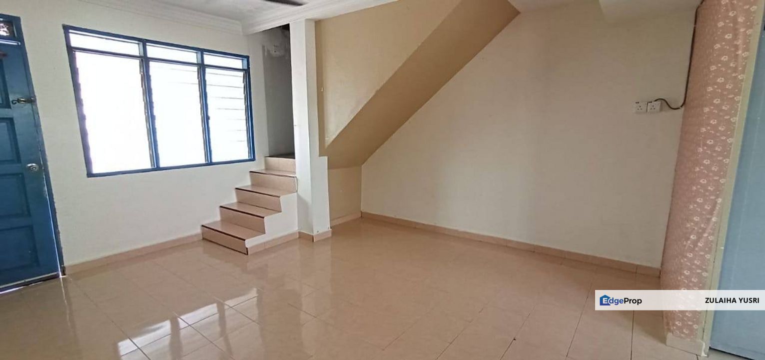 Endlot Taman Teratai Bukit Setongkol Kuantan, Pahang, Kuantan