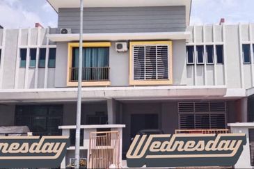 SENTRAL RESIDENCE @ TRIANG