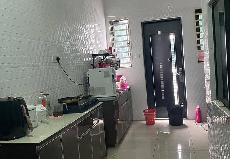 SENTRAL RESIDENCE @ TRIANG