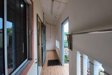 TAMAN BATU HITAM DAMAI