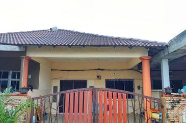 TAMAN BATU HITAM DAMAI