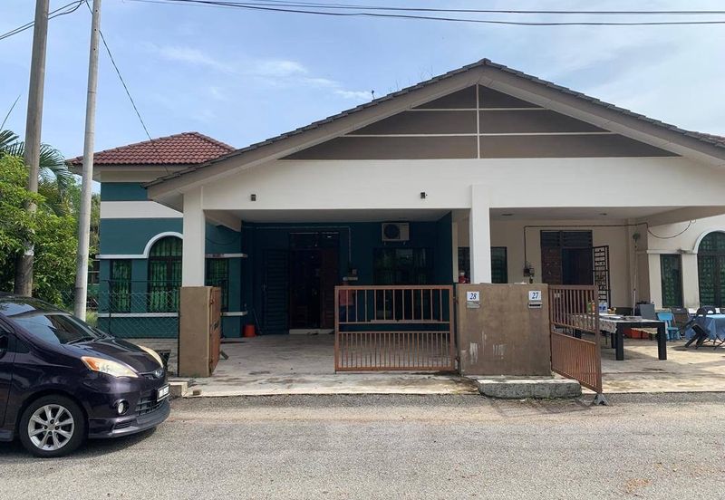 PERUMAHAN TANAH PUTIH PEKAN