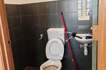 KAMPUNG CHENGAL LEMPONG