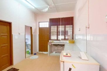 TAMAN SUNGAI KARANG INDAH