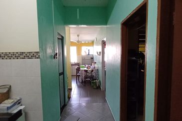 PERMATANG BADAK PERDANA (P/LOT 4045)