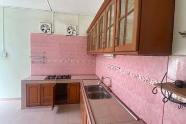 Jalan Pengkalan Chepa