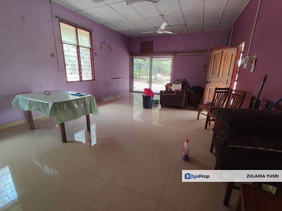 Bungalo Taman Segumpas Mentakab Pahang, Pahang, Temerloh