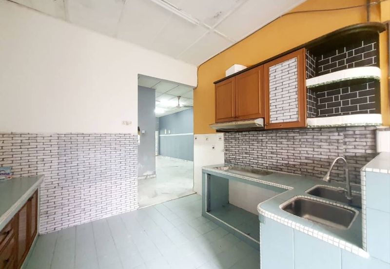 Taman Seri Mahkota Aman