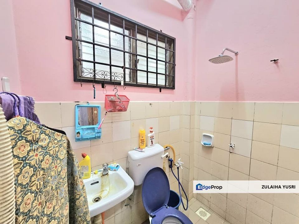 Taman Sri Mahkota Aman Batu 11 Kuantan, Pahang, Kuantan