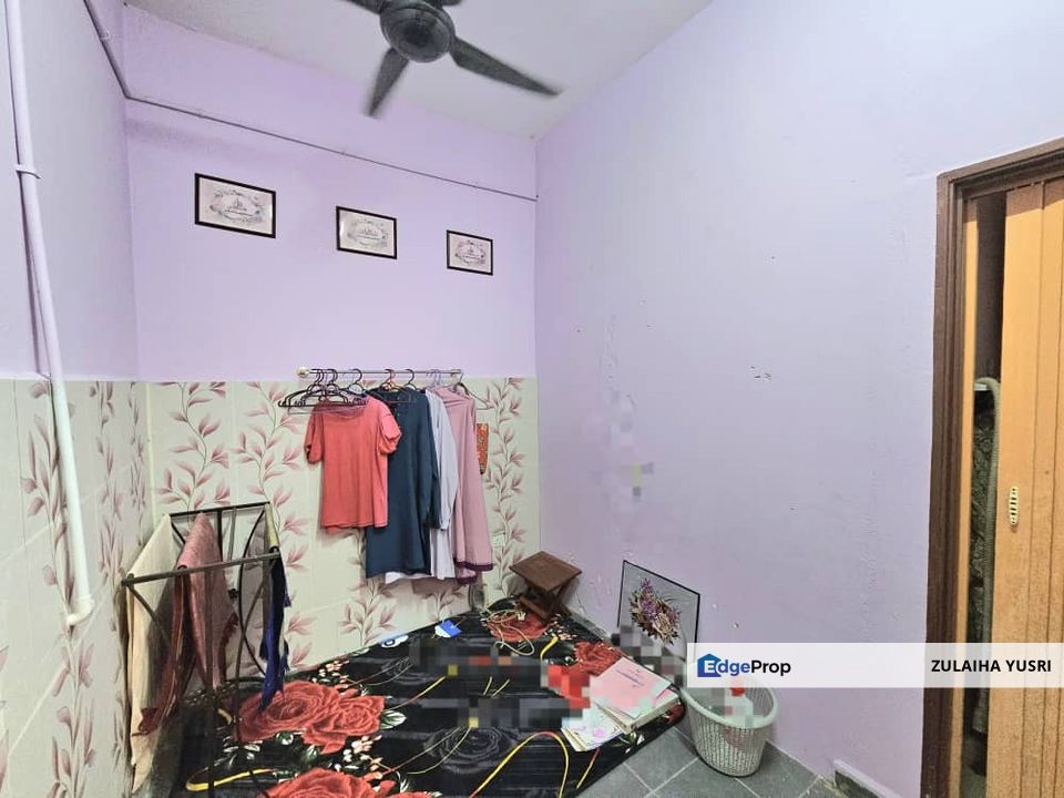 Taman Sri Mahkota Aman Batu 11 Kuantan, Pahang, Kuantan