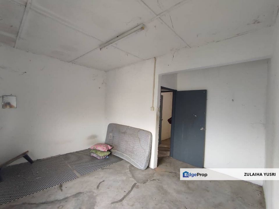 Low Cost Gambang Rakyat Kuantan, Pahang, Kuantan