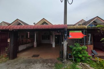 Taman Safiah Murni Padang Mengkuang Terengganu