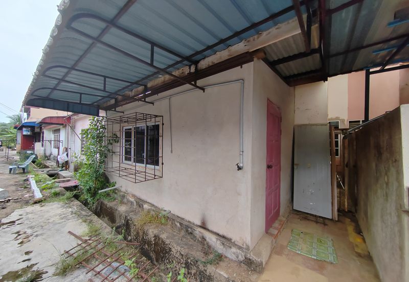 Taman Safiah Murni Padang Mengkuang Terengganu