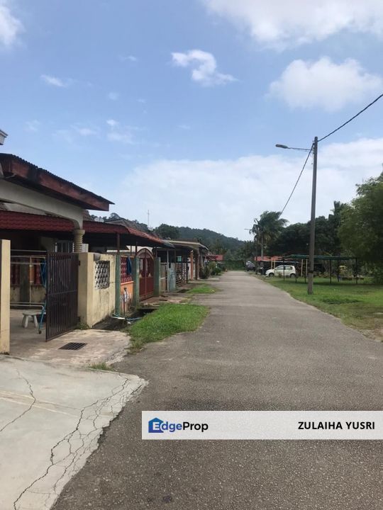 Taman Dahlia Bukit Kuang Kemaman, Terengganu, Kemaman