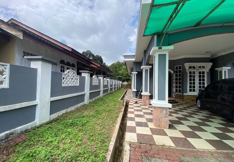 Kampung Tok Kaya Kiri