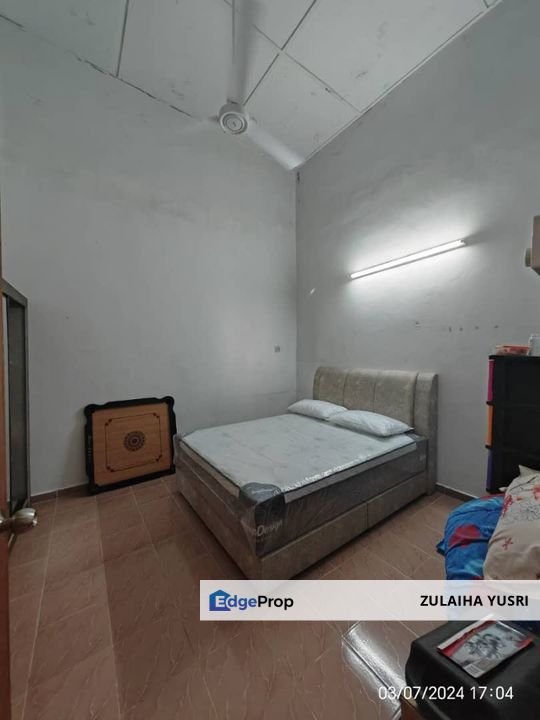 Ketapang Tengah Pekan Kuantan, Pahang, Pekan