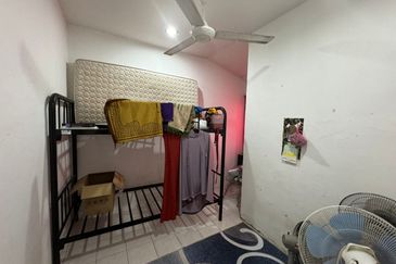 TAMAN GAMBANG DAMAI/DESA HIJAUAN