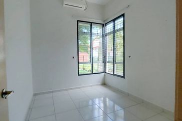 TAMAN KEMPADANG AMAN