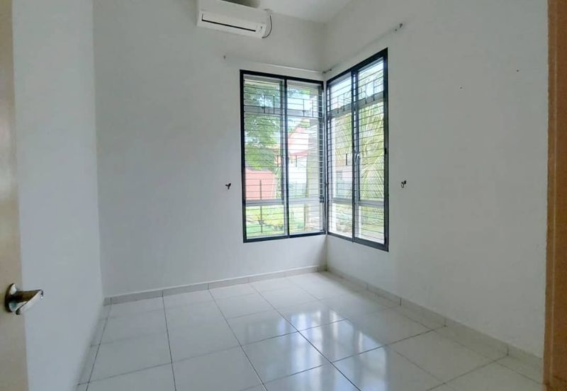 TAMAN KEMPADANG AMAN