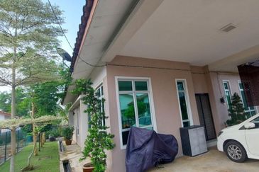 TAMAN KEMPADANG AMAN