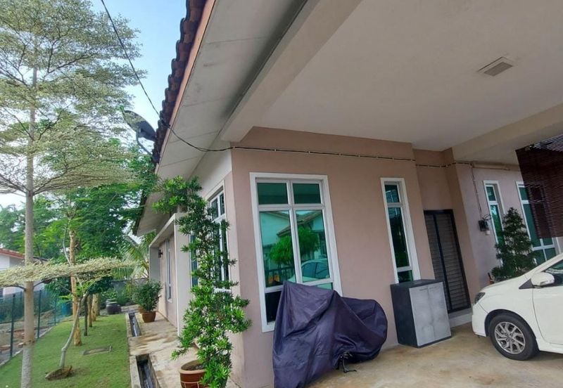 TAMAN KEMPADANG AMAN