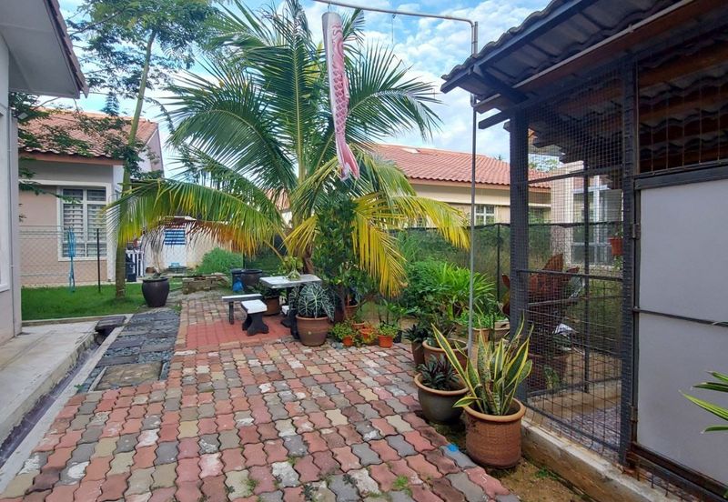 TAMAN KEMPADANG AMAN