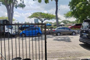 Taman Seri Mahkota Aman