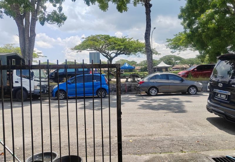 Taman Seri Mahkota Aman