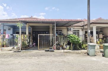 Taman Seri Mahkota Aman