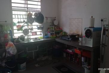 BANDAR BARU KUANTAN PUTRI