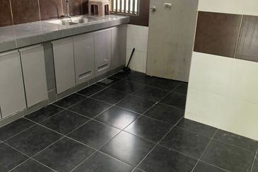 BANDAR BARU KUANTAN PUTRI