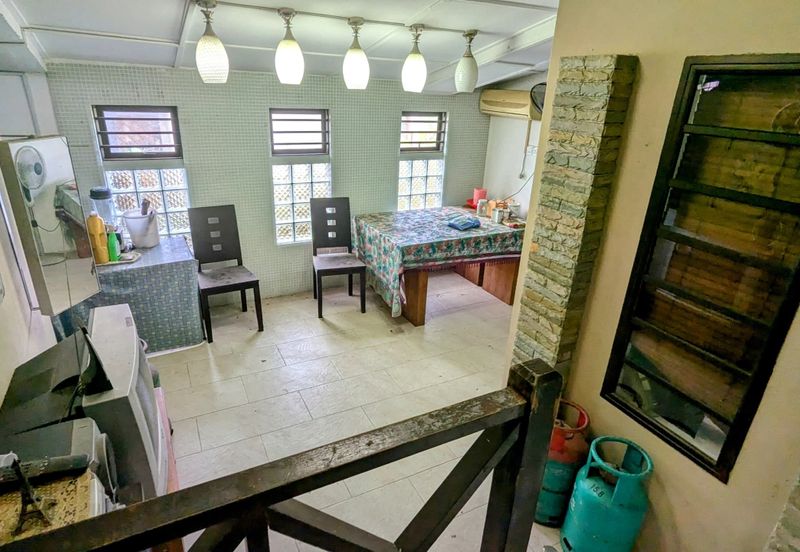 PUSAT KOMERSIAL BATU 3