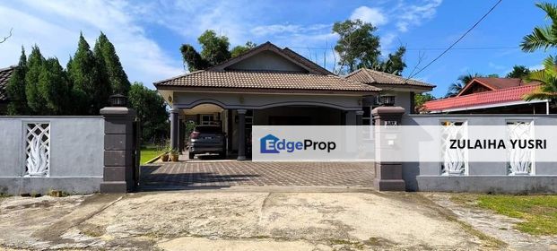 Banglo Tanah Besar Bandar Rompin , Pahang, 