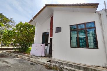 BANDAR BARU KUANTAN PUTRI