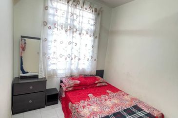 TAMAN GAMBANG DAMAI/DESA HIJAUAN